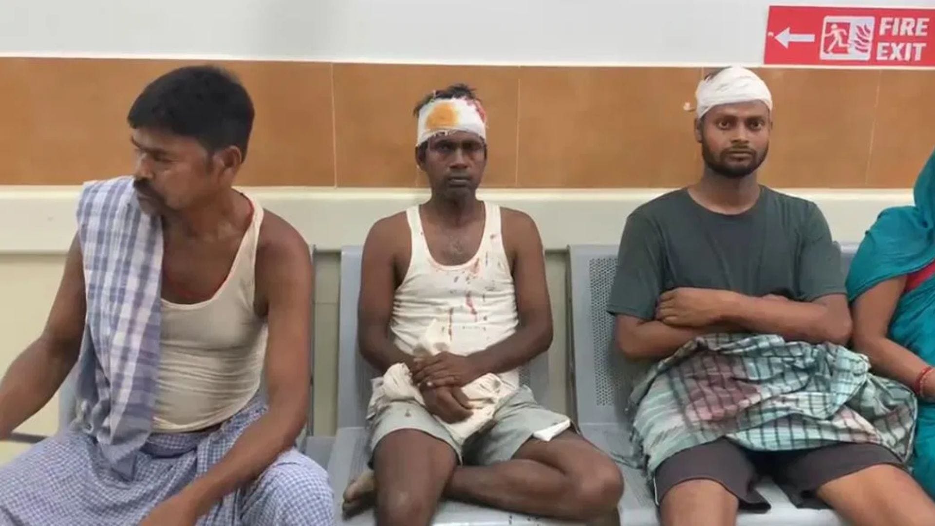 बिहार में दो पक्षों के बीच खूनी संघर्ष