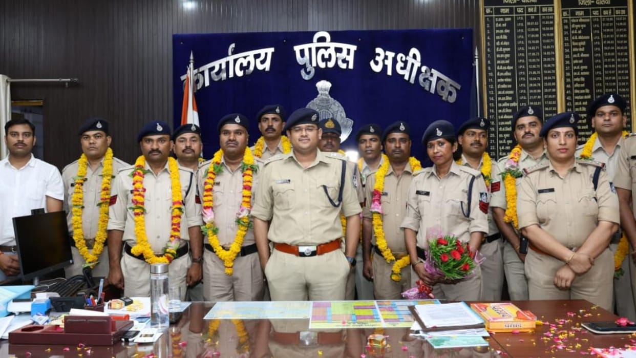 Datia: 17 police constables have been given officiating charge as Head Constables