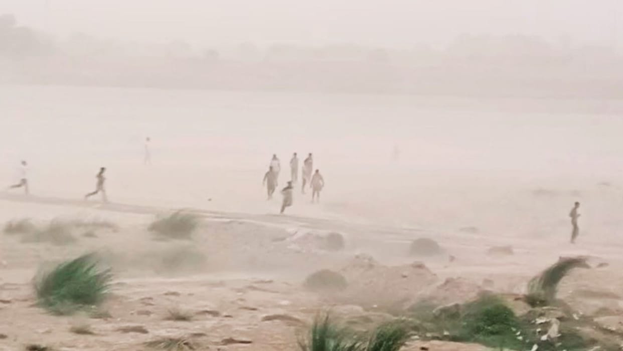 Weather takes turn with strong winds markets deserted due scorching heat throughout day