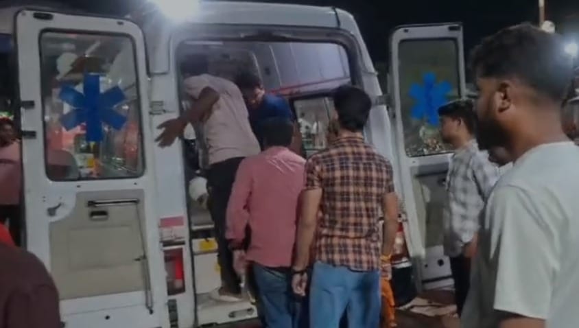damoh-patharia-head-on-bike-collision-one-dead-three-seriously-injured