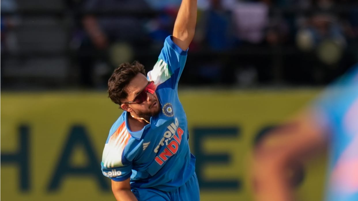 spin-bowling coach Sairaj Bahutule says India's spin department is in transition ahead of second ODI