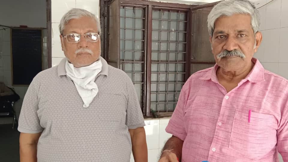 Woman kills husband in front of her young son who love marriage In Kanpur