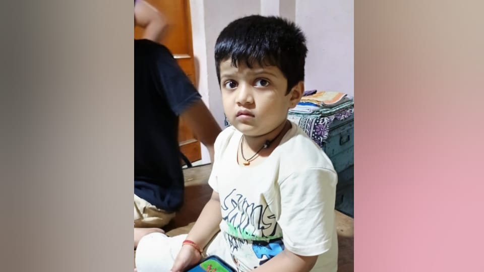 Woman kills husband in front of her young son who love marriage In Kanpur