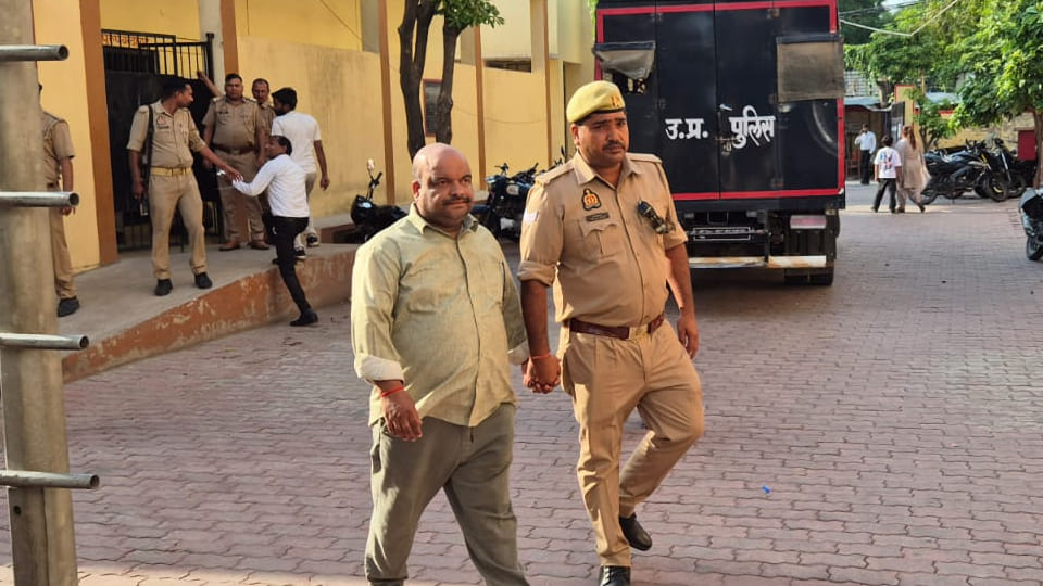 All four convicts sentenced to life imprisonment for murder of doctor's mother-in-law and robbery worth lakhs