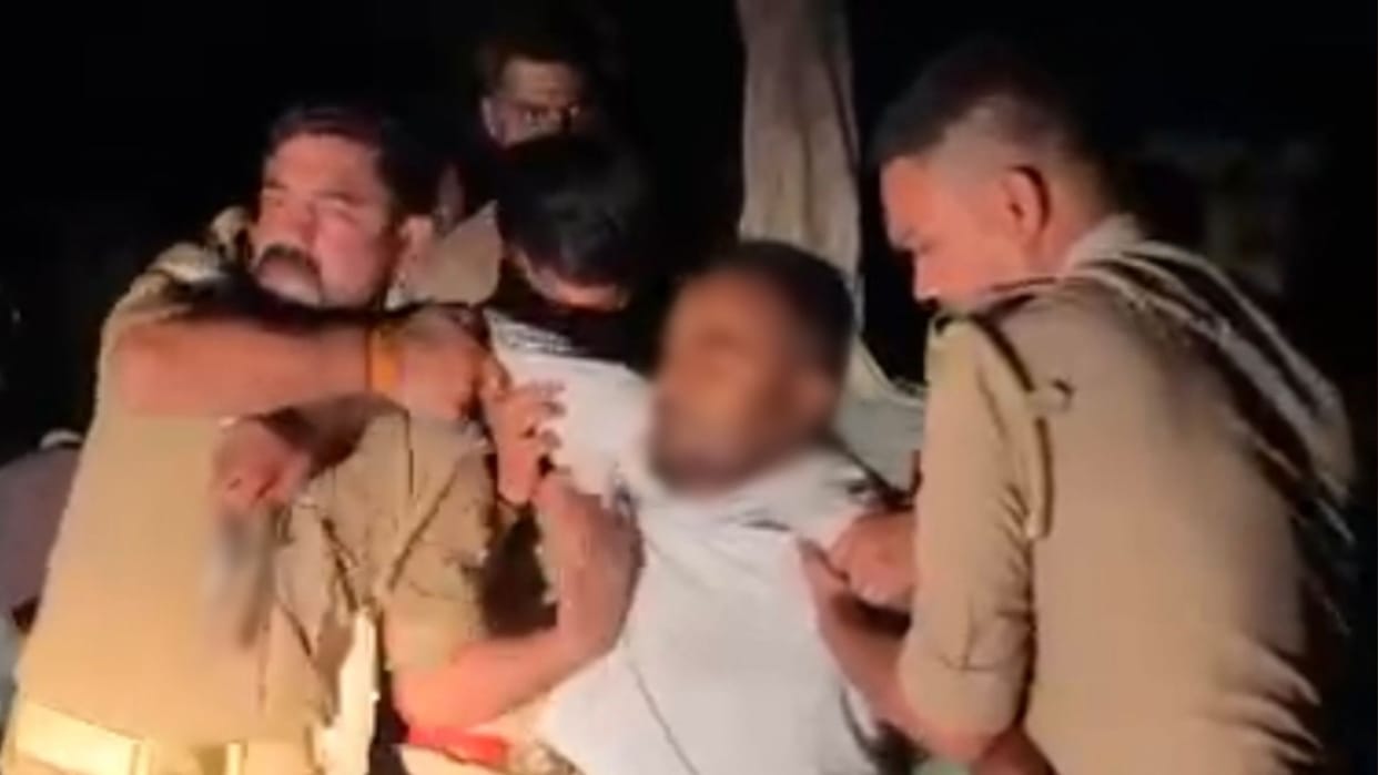 Molestation accused arrested in police encounter at ghazipur