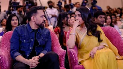 filmmaker Raj Nidimoru refuses to say I love you to wife Samantha At the Maa Inti Bangaaram pre release event
