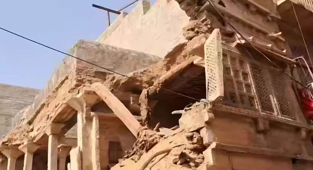 Historical Heritage Lost 250-Year-Old Jain Upasraya Building Collapses Due to Illegal 15-Feet Deep Excavation