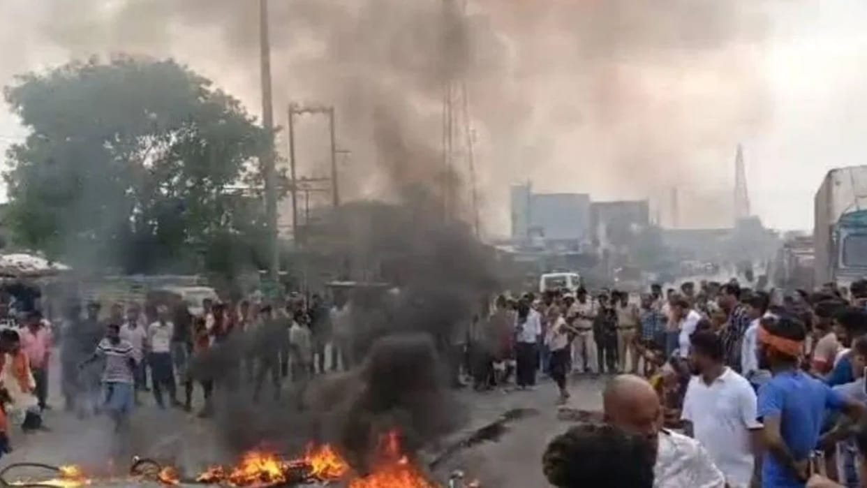 samastipur Beat repeatedly Tax MurderDead body Traffic jam Uproar
