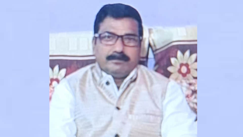 Auraiya: Motorcyclists returning with paneer crashed into a tree; one died