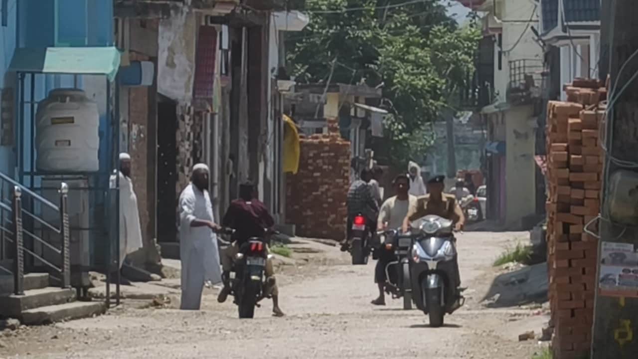 BJP Leader Murder Bairagiwala Muslim community People started returning closed houses started opening