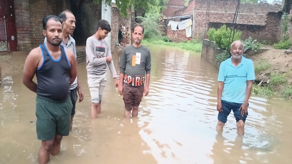 Dirty water entered homes from overflowing pond