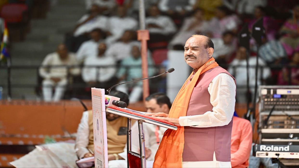 Om Birla message in Raipur He said – Acharya post is the highest identity of penance, sacrifice and meditation