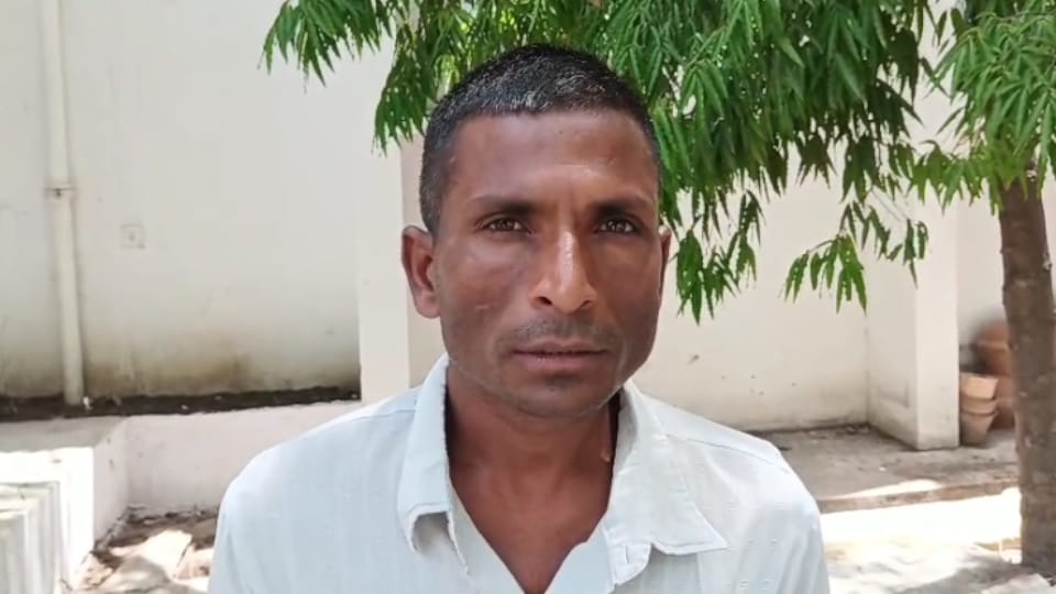 पीड़ित युवक