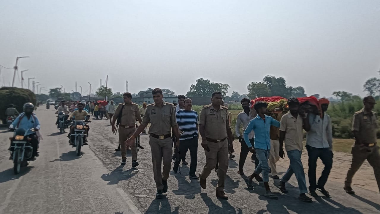 Badaun accident The bodies of four women were raised together Muravan Nagla echoed with cries of sorrow