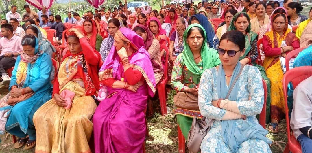 Karnaprayag: Mahapanchayat held For Base Hospital MLA says government order to be issued within two months