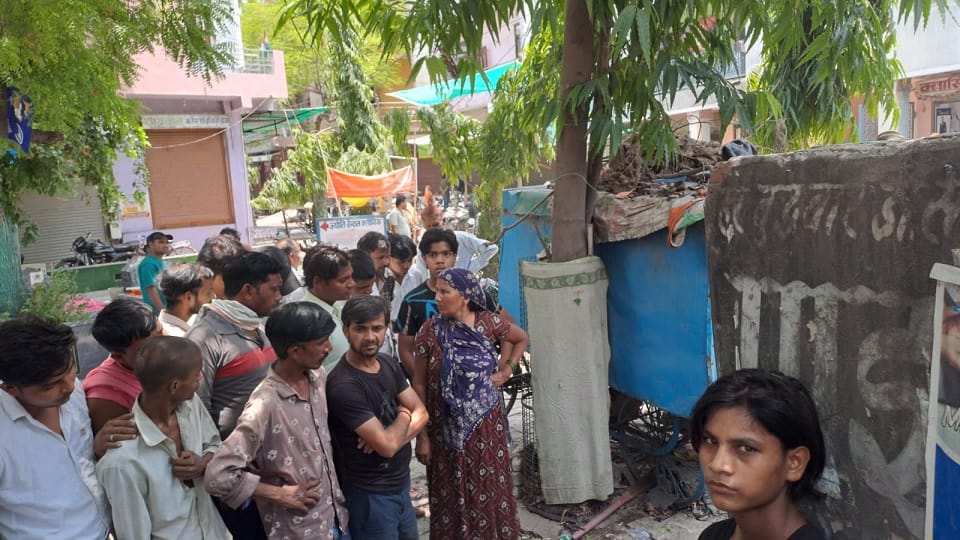 Unidentified Man’s Body Found in Drain in Agra’s Trans Yamuna Colony, Murder Suspected