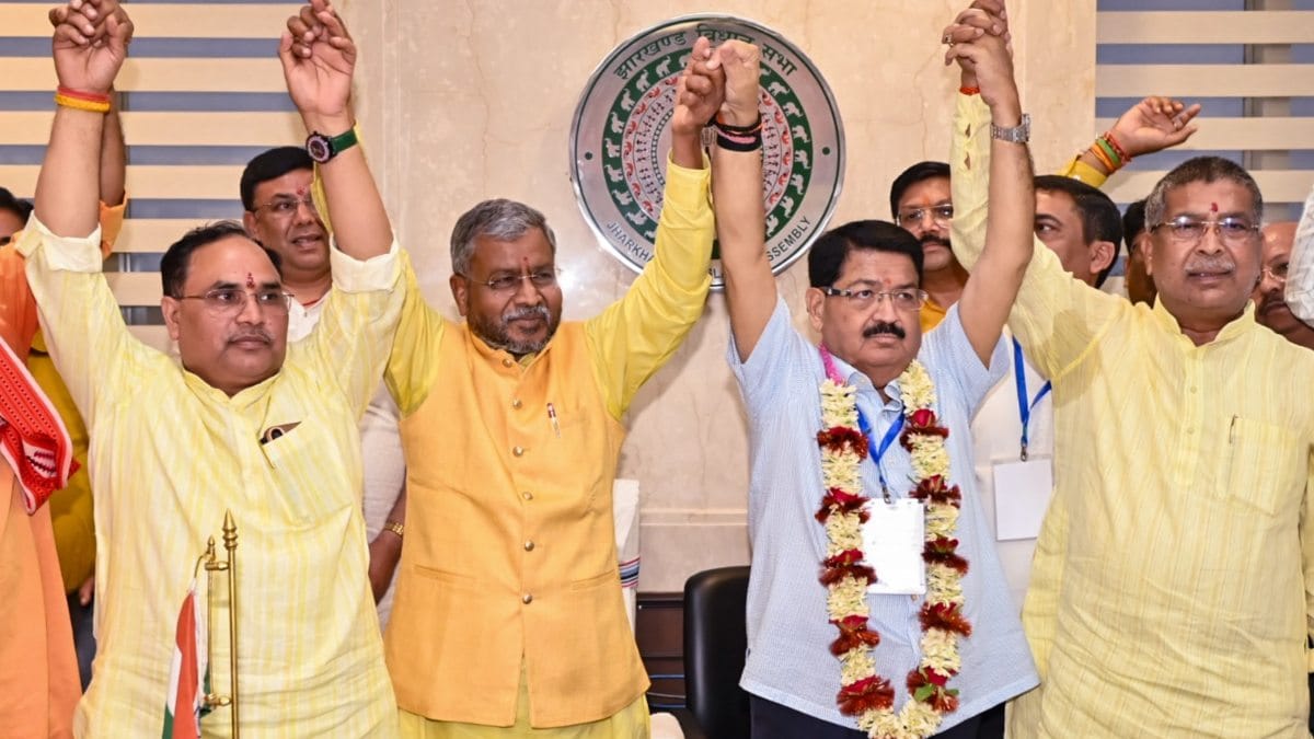 परिमल नाथवानी पहुंचे राज्यसभा