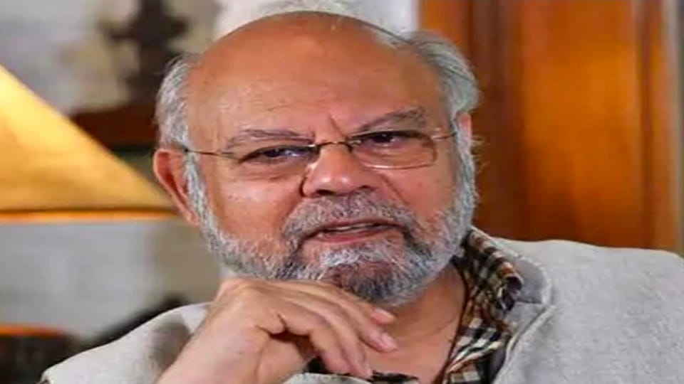 पूर्व सांसद नरेश गुजराल हुए साइबर ठगी का शिकार