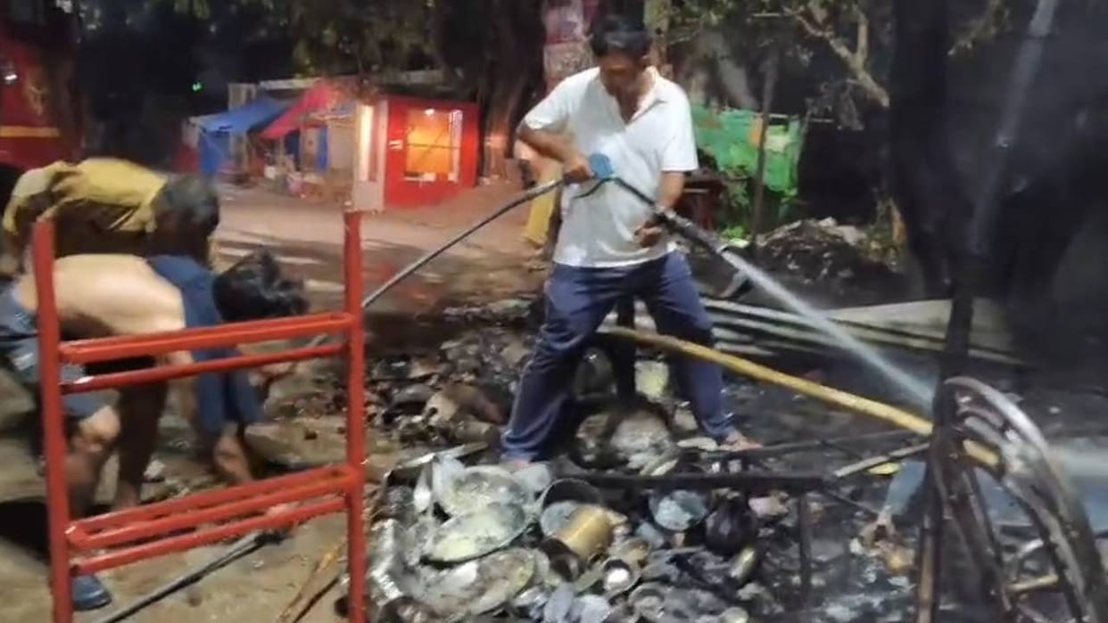 Massive fire in Naimisharanya: Three temporary shops on the Lalita Devi-Chakra Road reduced to ashes