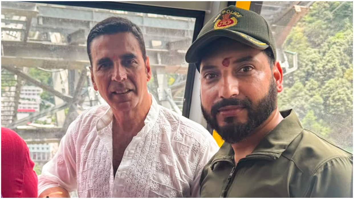 Actor Akshay Kumar Pays Obeisance At Mata Vaishno Devi Temple Before Welcome To The Jungle Release
