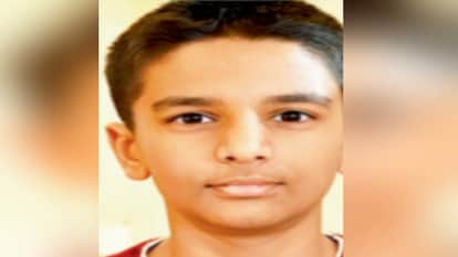 14 year old Darsh builds a digital bridge between patients and the hospital; here’s the full story.