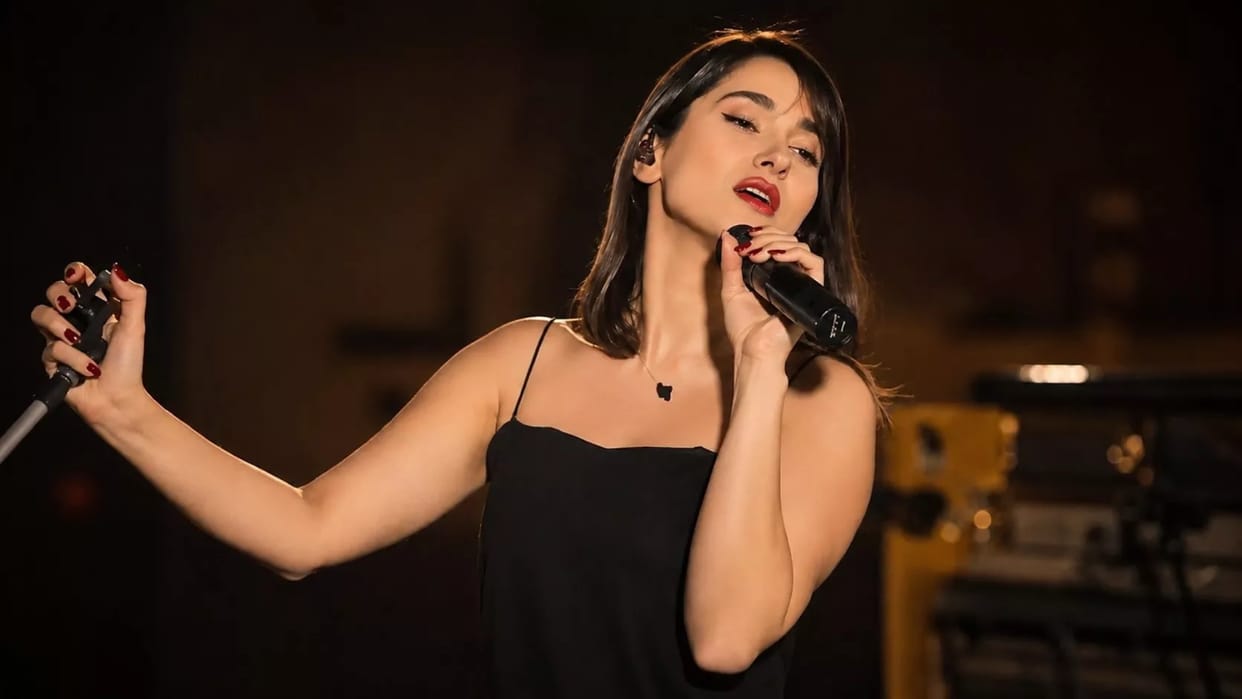 Iranian Artist Parastoo Ahmadi Gets 74 Lashes For Singing Without A Hijab In A Concert In Iran