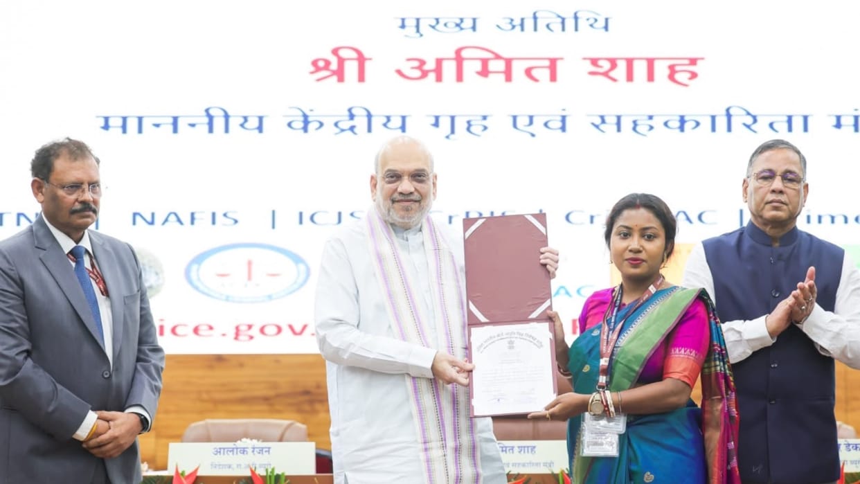 Home ministry actively engaged with SC to address case pendency: Shah
