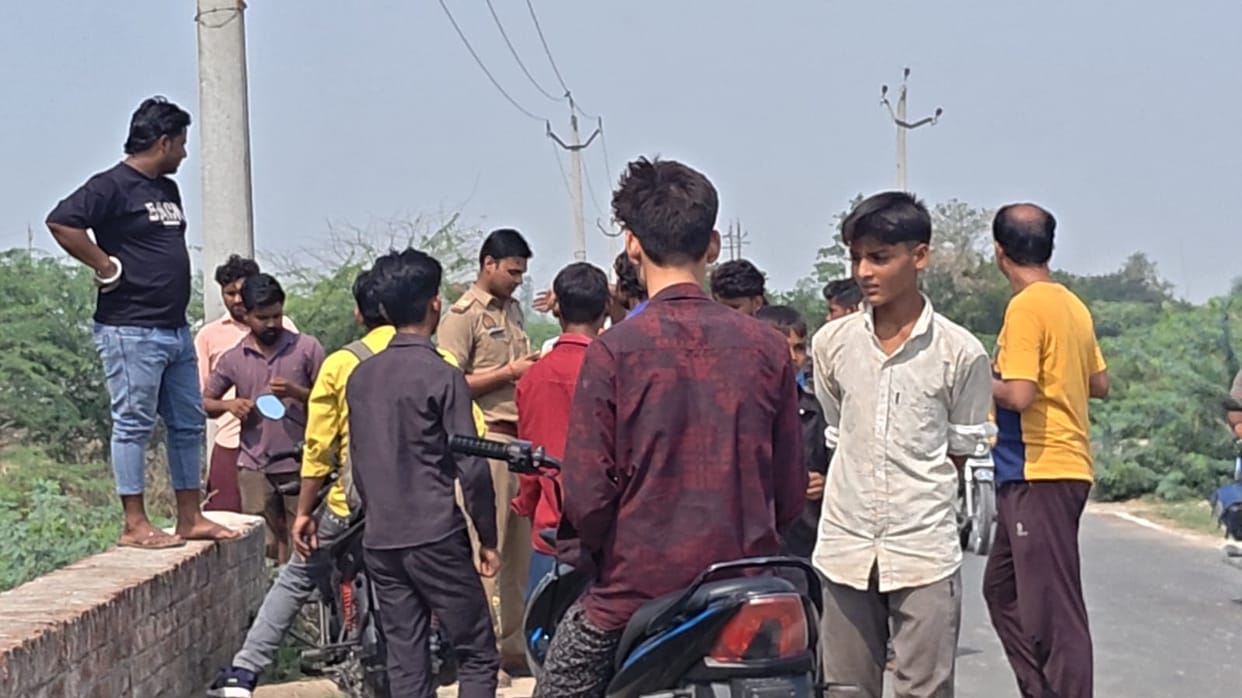 Kanpur Mutilated body of unidentified young man found in drain police are working to identify deceased