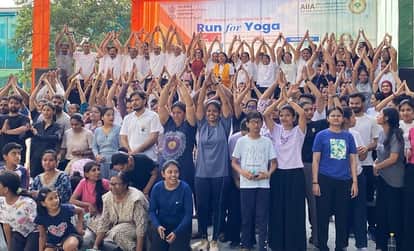Mega yoga event at 29 locations in Delhi people to practice in 730 parks