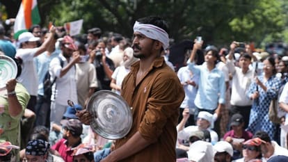 founder of CJP Abhijit Deepke announced that protest would not be called off at Jantar Mantar in delhi
