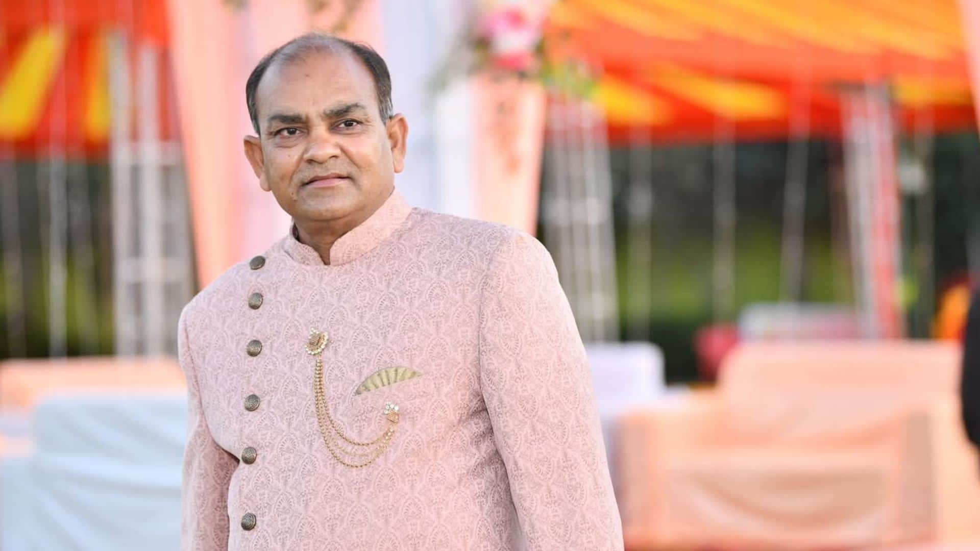 इलेक्ट्रिकल व्यापारी की चाकू से नृशंस हत्या