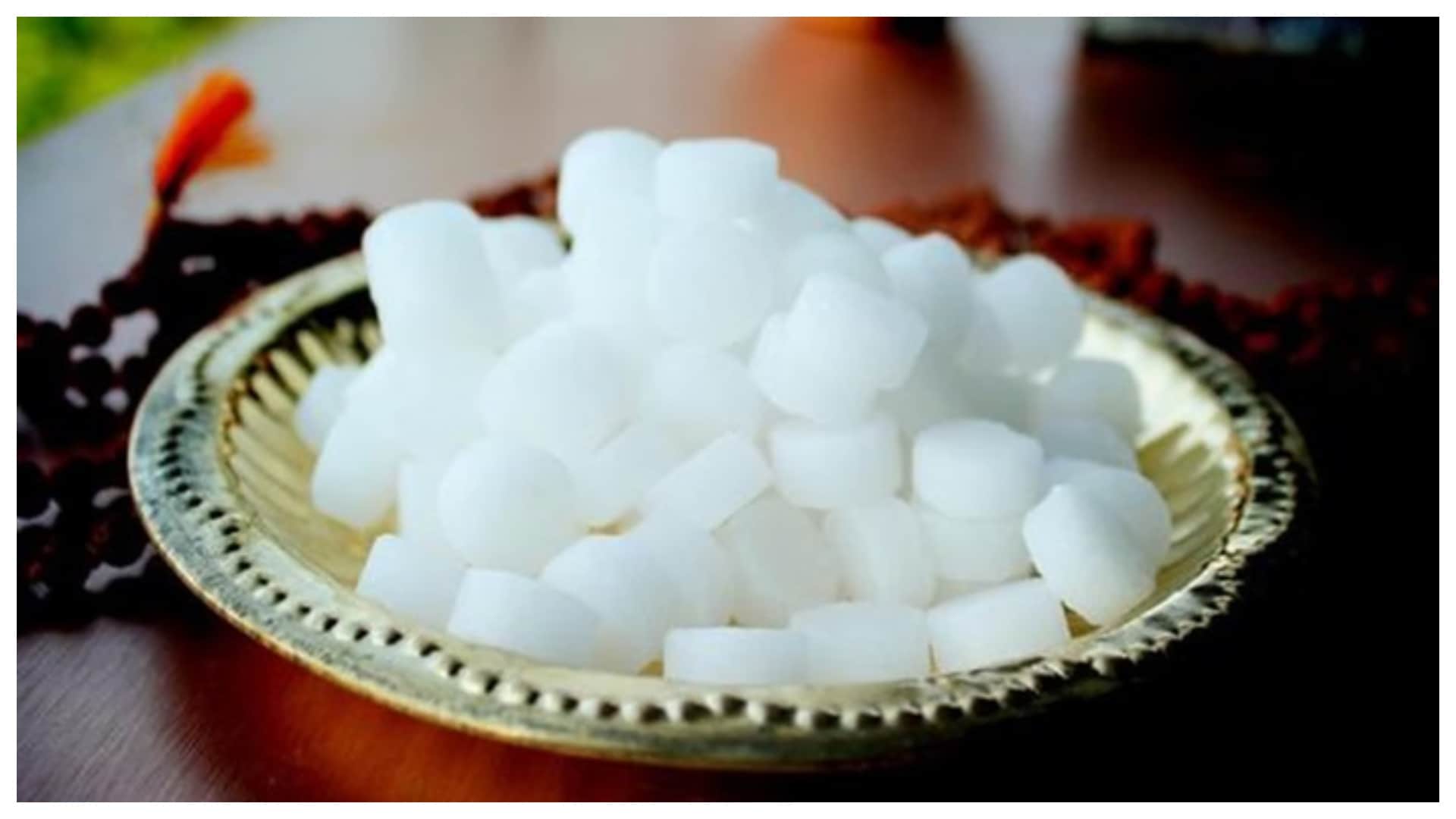 Struggling with Negativity at Home These Camphor-Based Vastu Tips Can Help