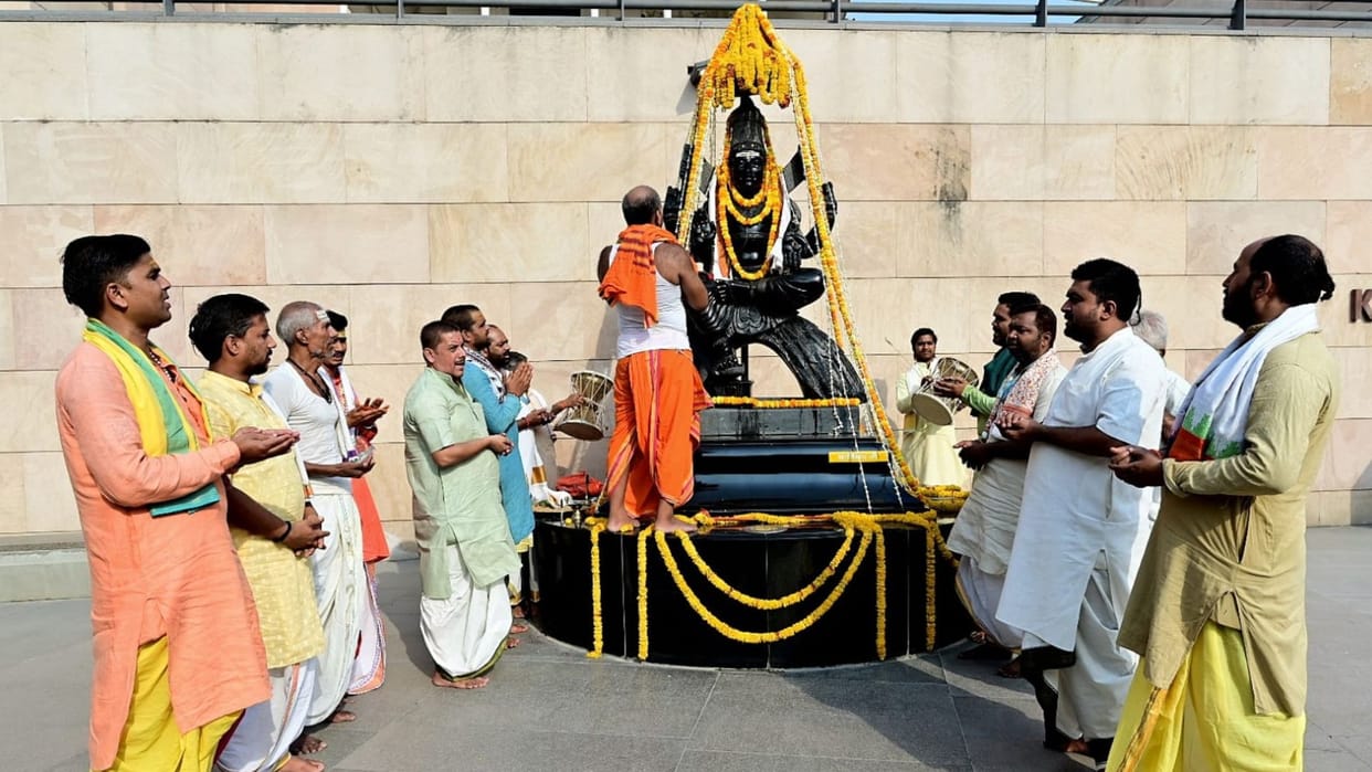 Special worship of Lord Kartikeya at Shri Kashi Vishwanath Dham on Skanda Shashthi in varanasi