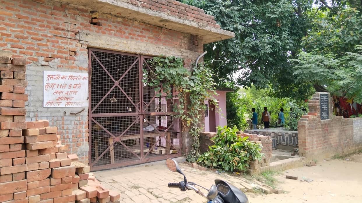 Priests body found hanging from a tree in temple complex in Budaun
