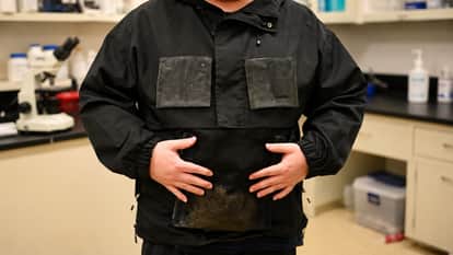 Water-Generating Jacket Converts Air Moisture Into Drinking Water, Produces Up to 1.3 Litres Daily
