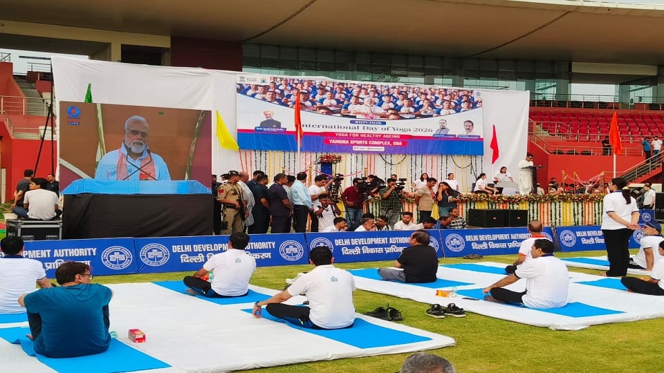 Leaders and ministers in Delhi, including LG Sandhu, performed yoga and listened to PM Modi's address.