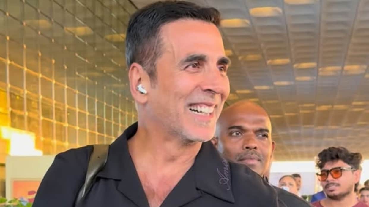 Video Goes Viral As Akshay Kumar Slams Paps And Says Mama Hai Kya Tu Mera On His Question