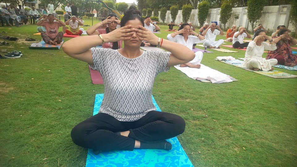 International Yoga Day: The message of a healthy life resonated through yoga in Meerut