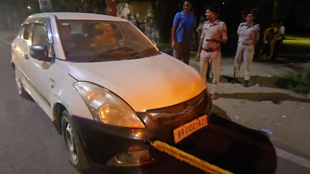 Driver dead body found inside car in Patna Bihar police Investigation Bihar news murder case