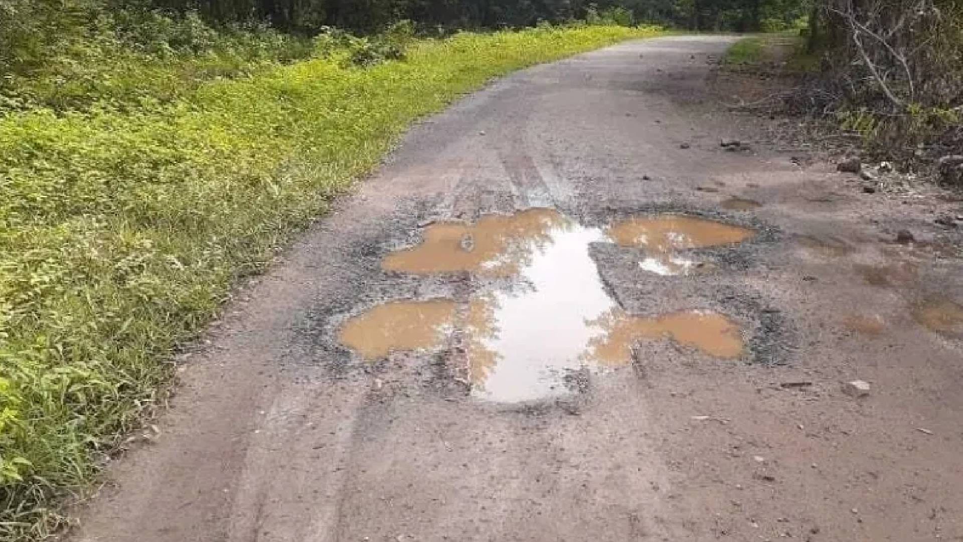 जर्जर सड़कों की मरम्मत होगी