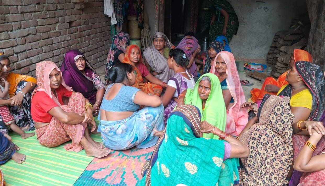 Farrukhabad Horrific end for a witness body found hanging in a mango orchard family alleges murder