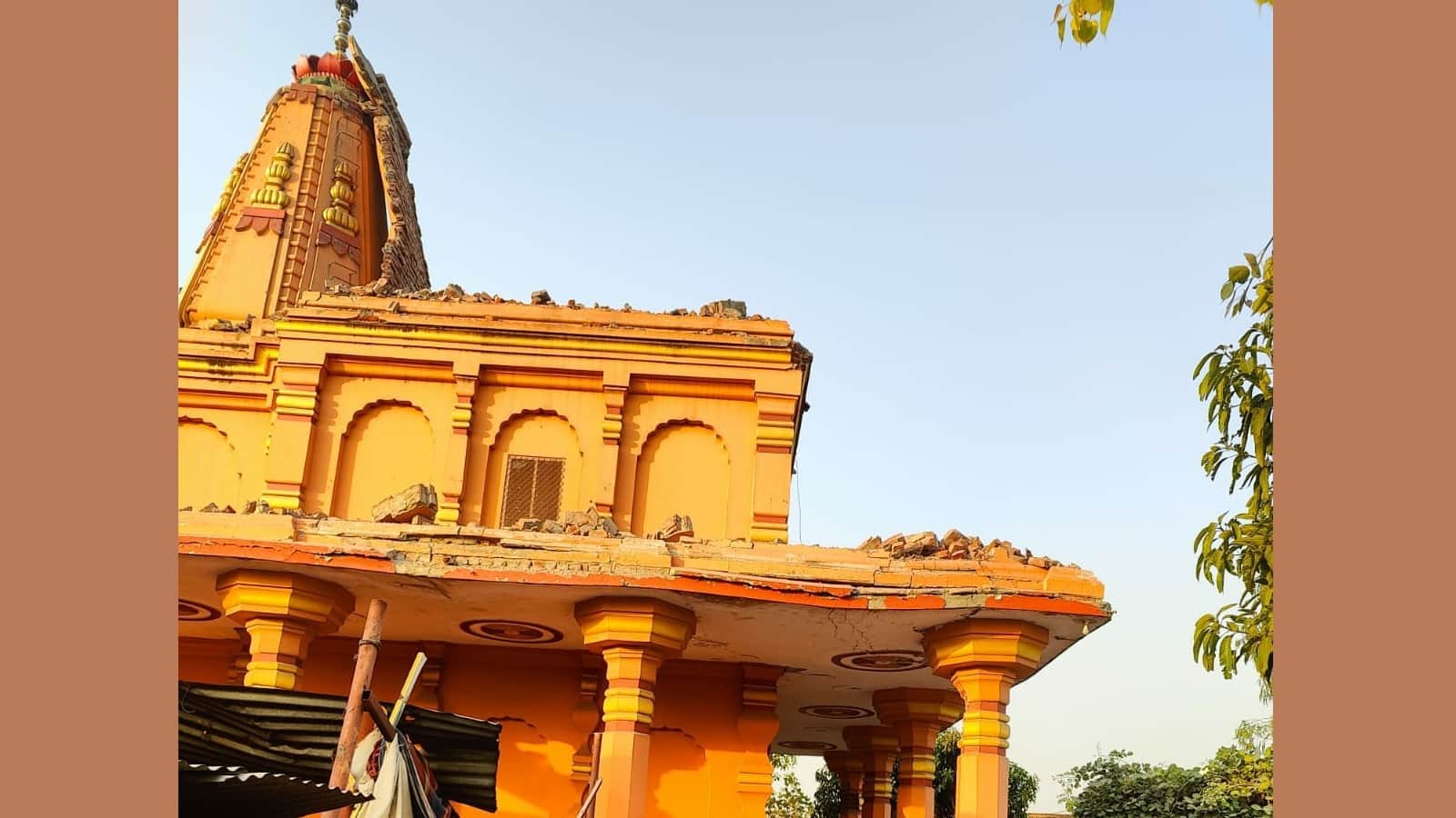 प्राचीन शिवालय मंदिर