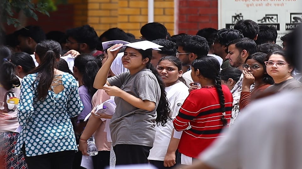 A five-minute delay cost some examinees a year.