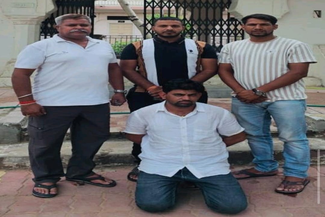 Mohanthal Turns Informant! Sweet Box Leads Police to Rewarded Drug Smuggler