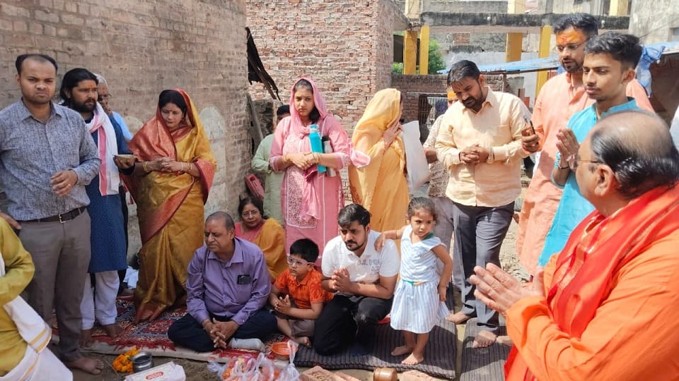 Grand Dwadash Jyotirlinga Temple to Come Up at Kailash Ghat in Agra