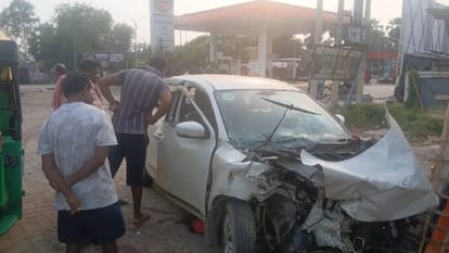 कार ट्रक टक्कर एक की मौत