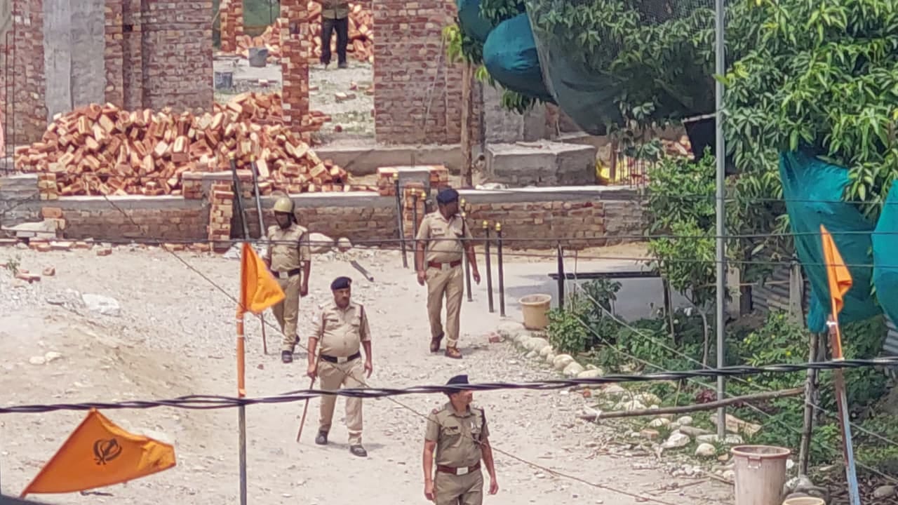 Rudraprayag Nagrasu Gurudwara Nihang Clash Why did Gurdwara dispute escalate Know All Story