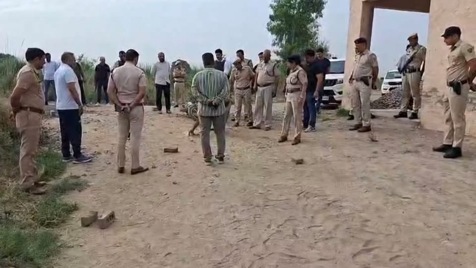Encounter in Sonipat Gangster Gopal killed CIA 1 Head Constable also shot in hand