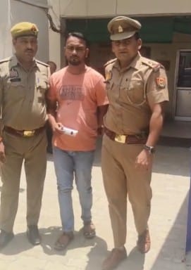 Chain Snatcher Arrested Within Eight Hours in Kanpur, Gold Chain Recovered