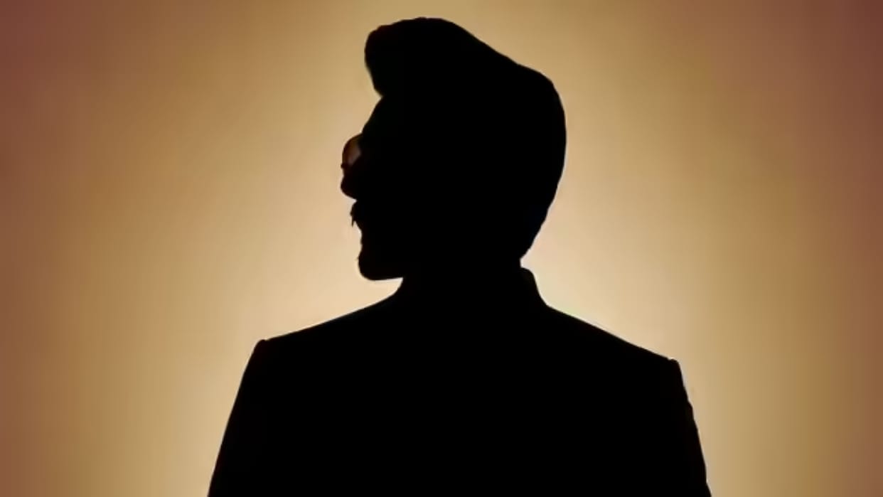 Ranveer Singh Becomes Indias Highest Paid Actor Earned 325 Crore For Dhurandhar Beats Shahrukh Rajnikanth